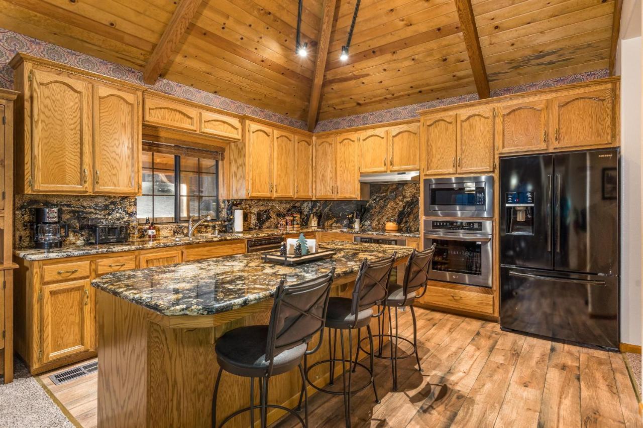 Rock Front Lodge Фиш-Кэмп Экстерьер фото